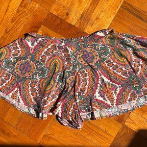 Flowy tribal shorts rainbow